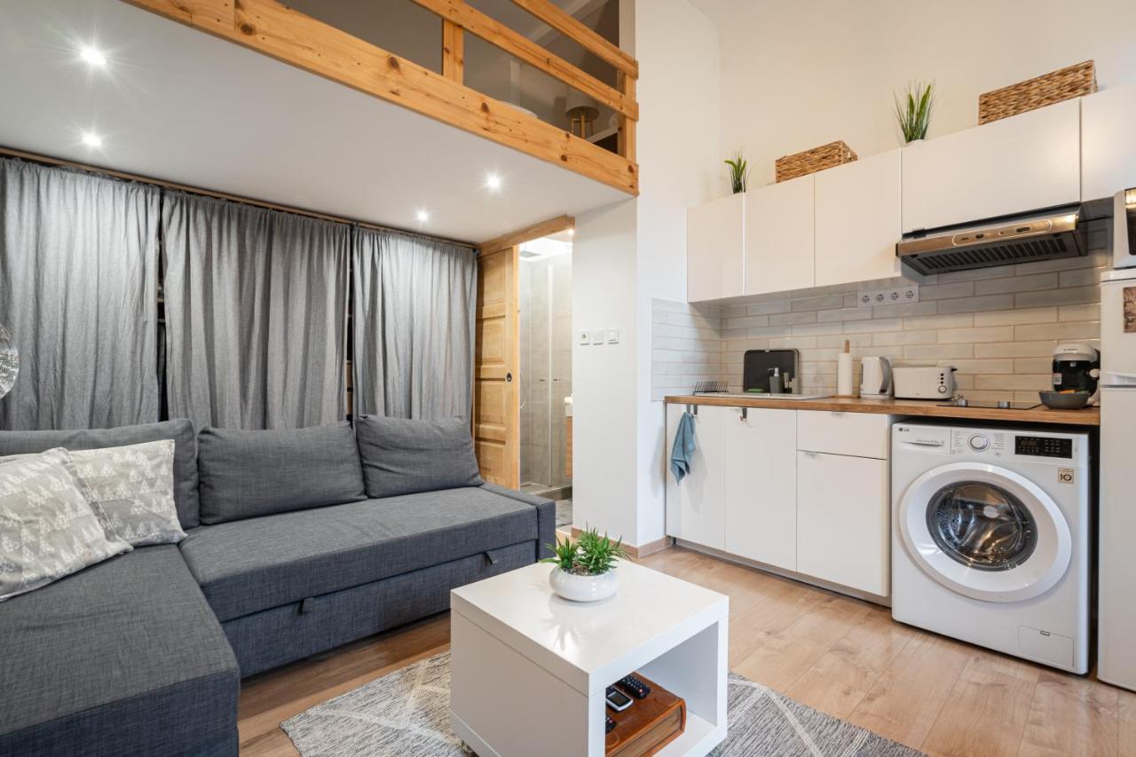 Wanderlust Hideaway Apartment